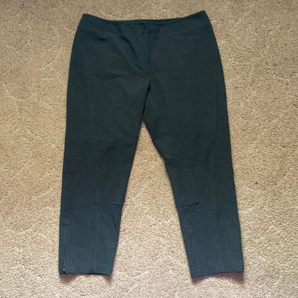 Brand: Talbots
Size: 16
Color: grey